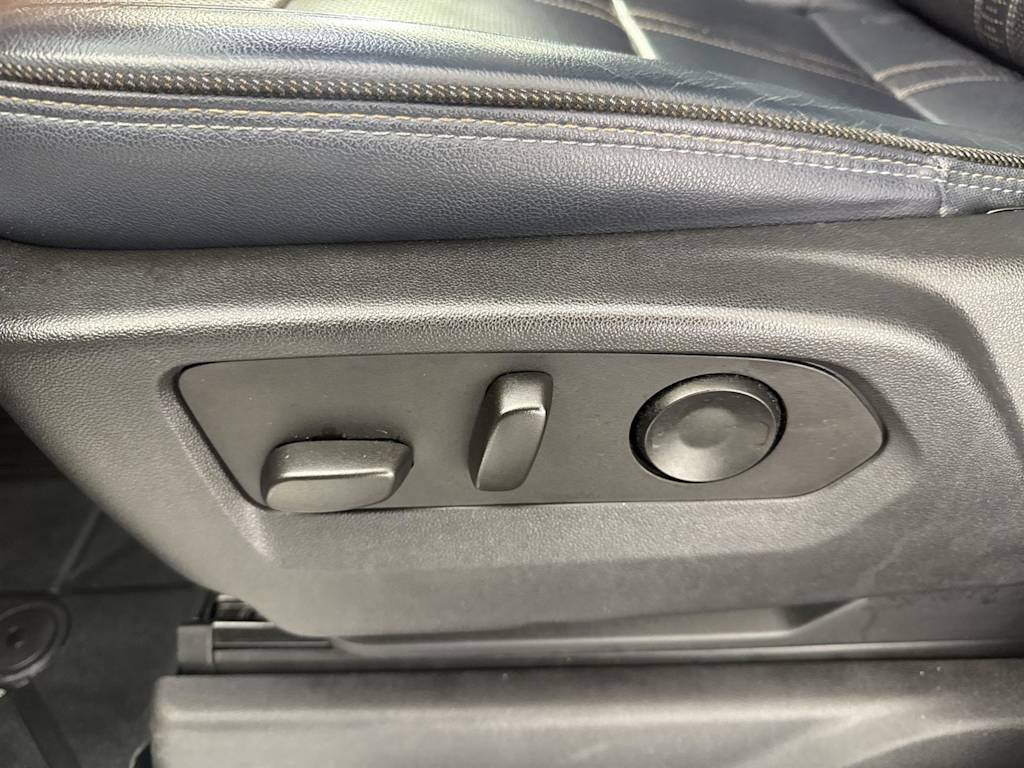 Thumbnail: 2022 Chevrolet Silverado 1500 - 19