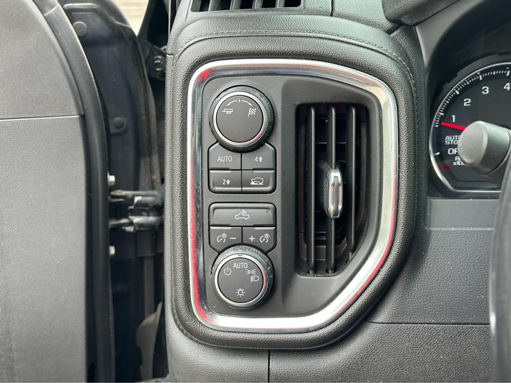 Thumbnail: 2019 Chevrolet Silverado 1500 - 19