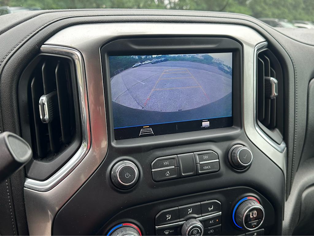 Thumbnail: 2019 Chevrolet Silverado 1500 - 16