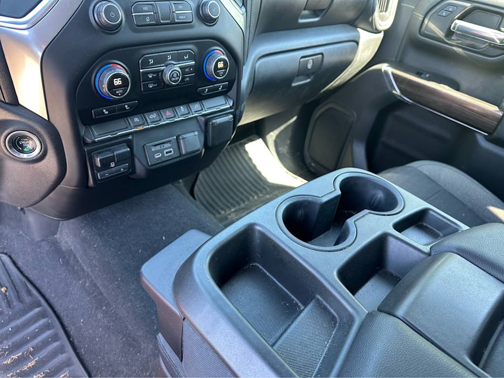 Thumbnail: 2019 Chevrolet Silverado 1500 - 8