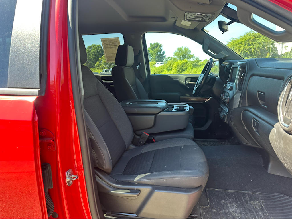 Thumbnail: 2019 Chevrolet Silverado 1500 - 21