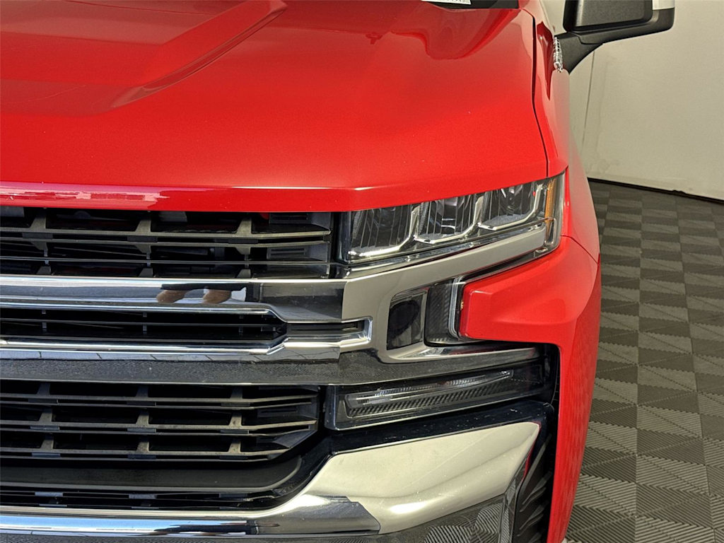 Thumbnail: 2019 Chevrolet Silverado 1500 - 17
