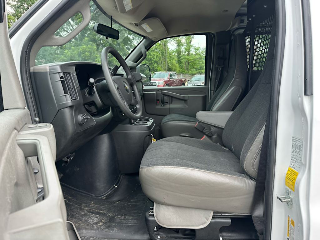 Thumbnail: 2025 Chevrolet Express - 8