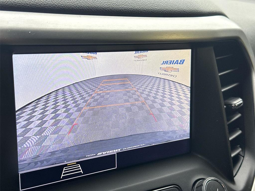 Thumbnail: 2020 GMC Acadia - 21