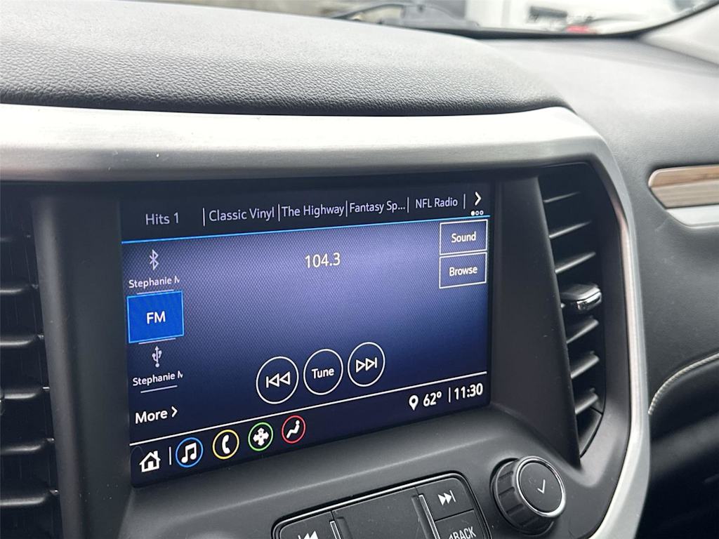 Thumbnail: 2020 GMC Acadia - 10