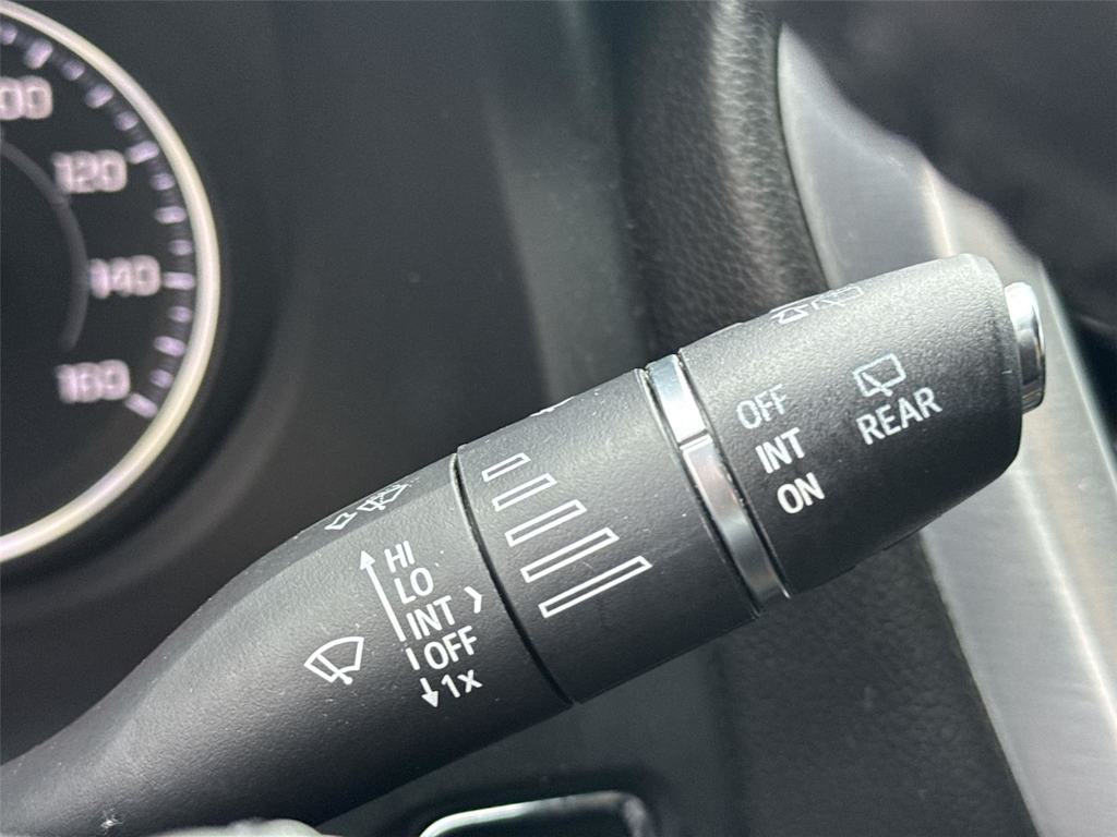 Thumbnail: 2020 GMC Acadia - 29