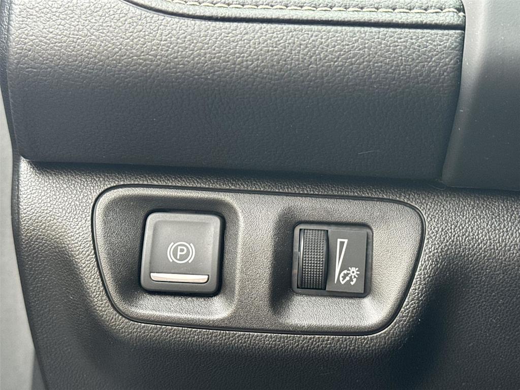 Thumbnail: 2020 GMC Acadia - 26