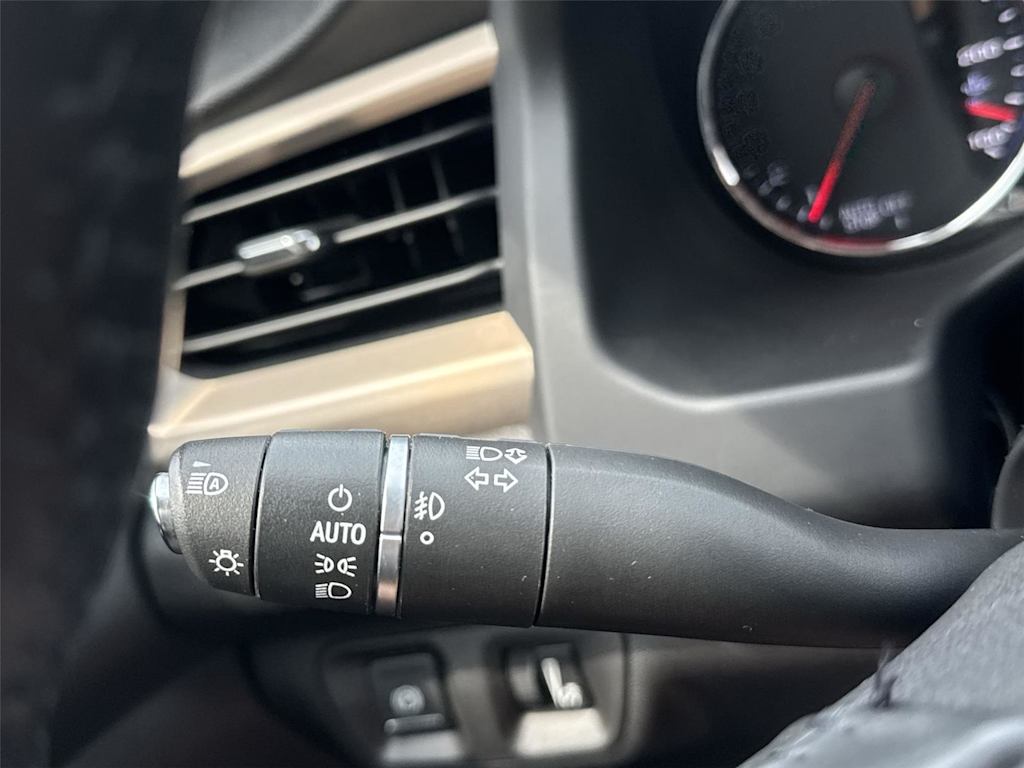 Thumbnail: 2020 GMC Acadia - 25