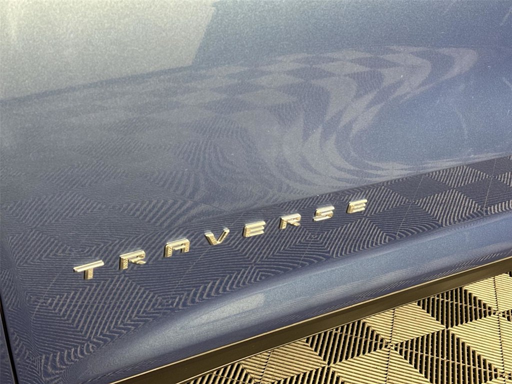 Thumbnail: 2024 Chevrolet Traverse - 6