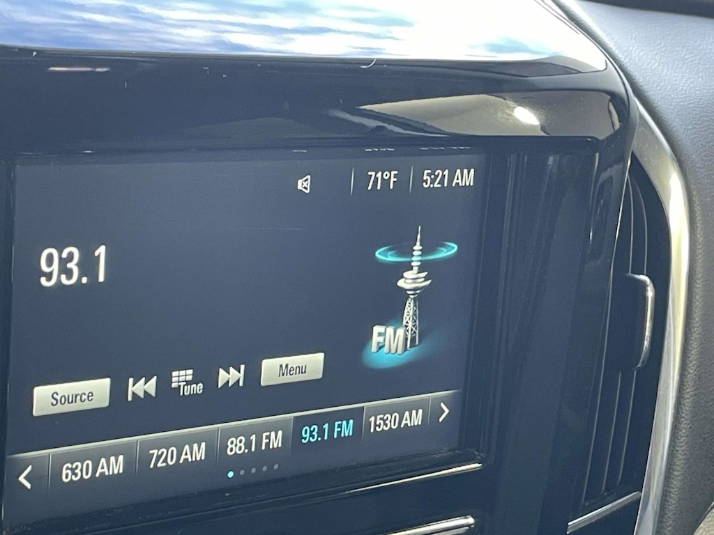 Thumbnail: 2018 Chevrolet Traverse - 17