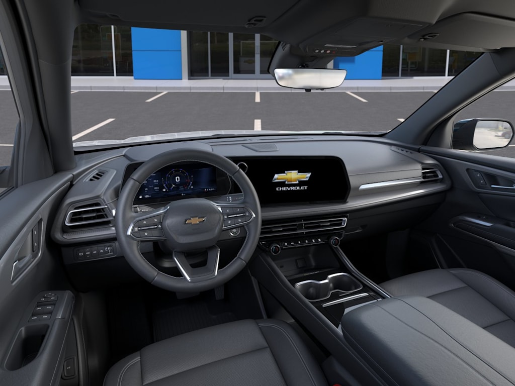 Thumbnail: 2027 Chevrolet Traverse - 2