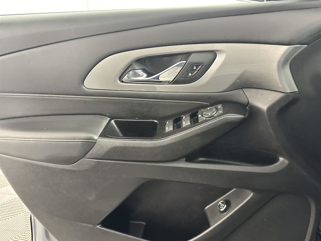 2019 Chevrolet Traverse LT 23