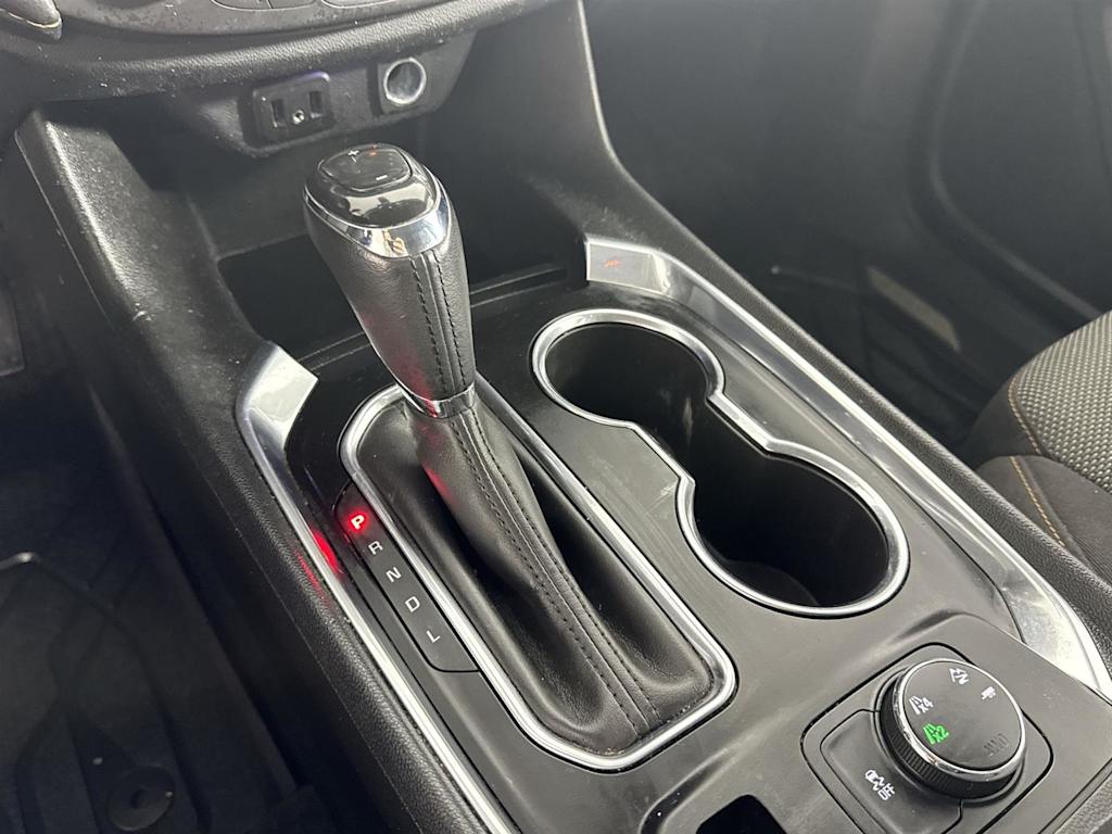 2019 Chevrolet Traverse LT 12