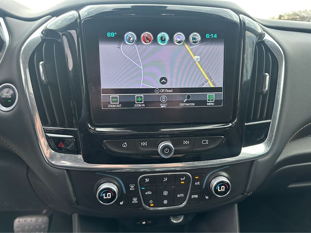 Thumbnail: 2018 Chevrolet Traverse - 11