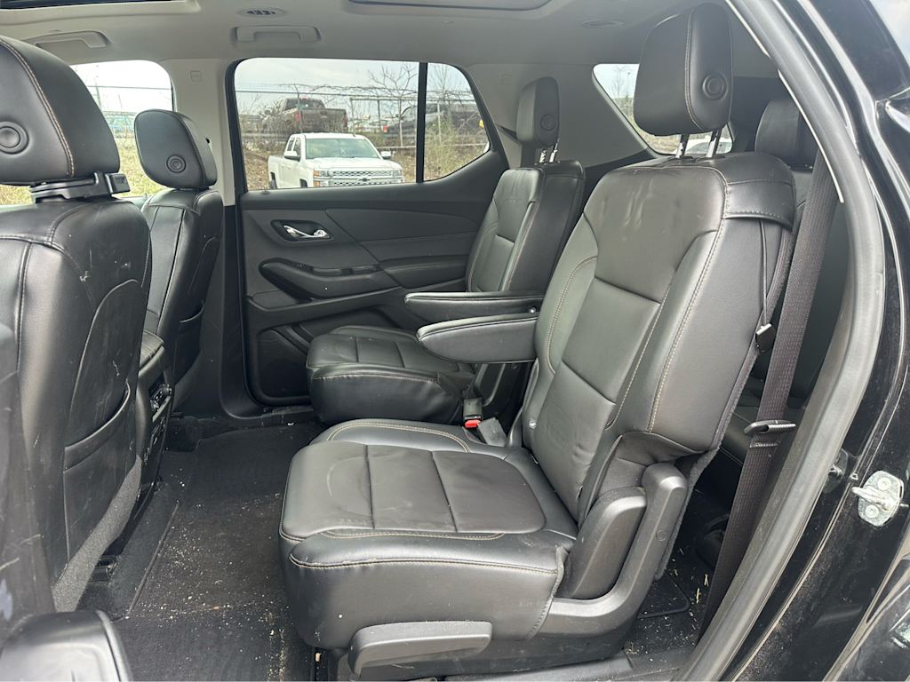 Thumbnail: 2018 Chevrolet Traverse - 24
