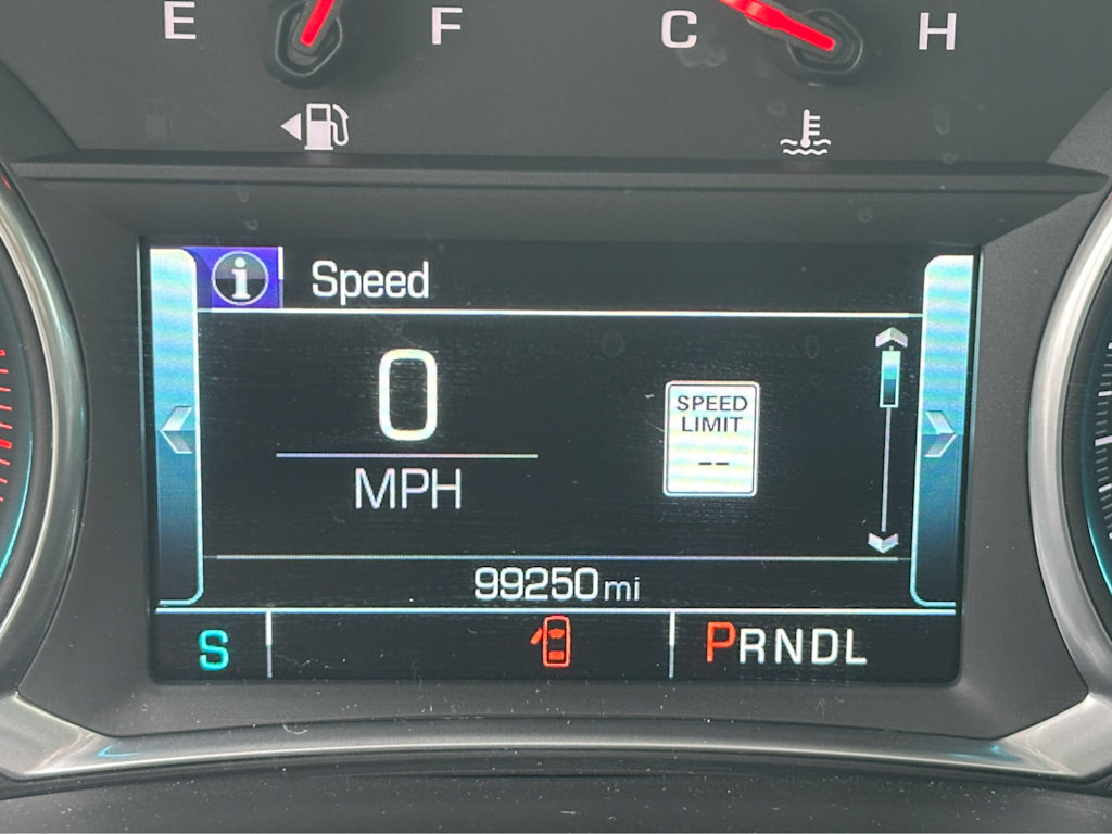 Thumbnail: 2018 Chevrolet Traverse - 25