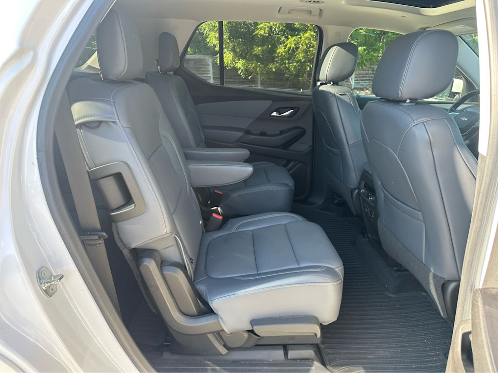 Thumbnail: 2018 Chevrolet Traverse - 27