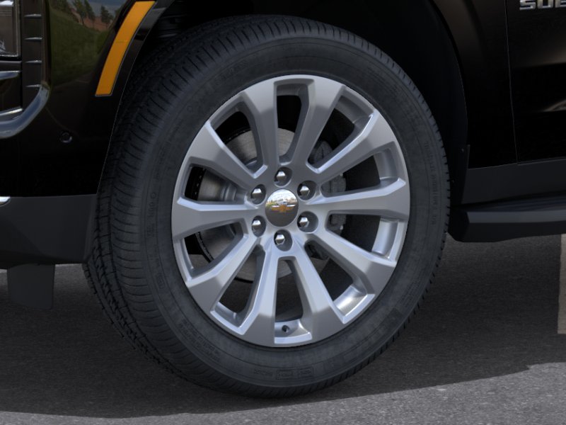 Thumbnail: 2026 Chevrolet Suburban - 6