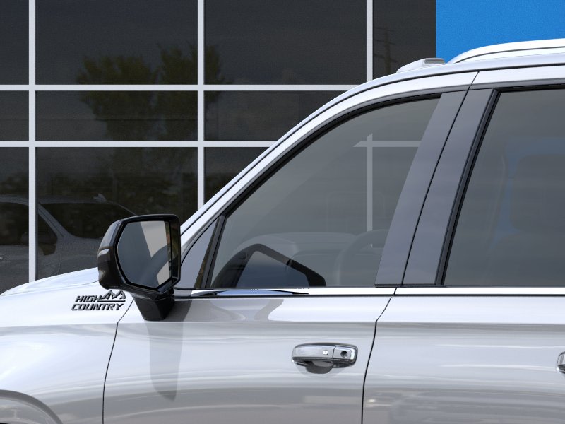 Thumbnail: 2026 Chevrolet Suburban - 19