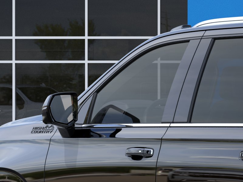 Thumbnail: 2026 Chevrolet Suburban - 11