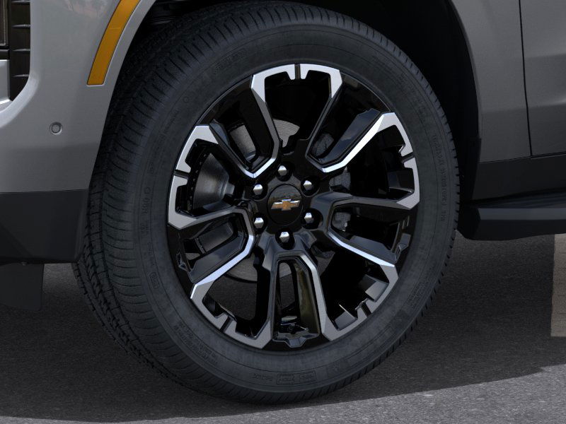 Thumbnail: 2026 Chevrolet Tahoe - 6