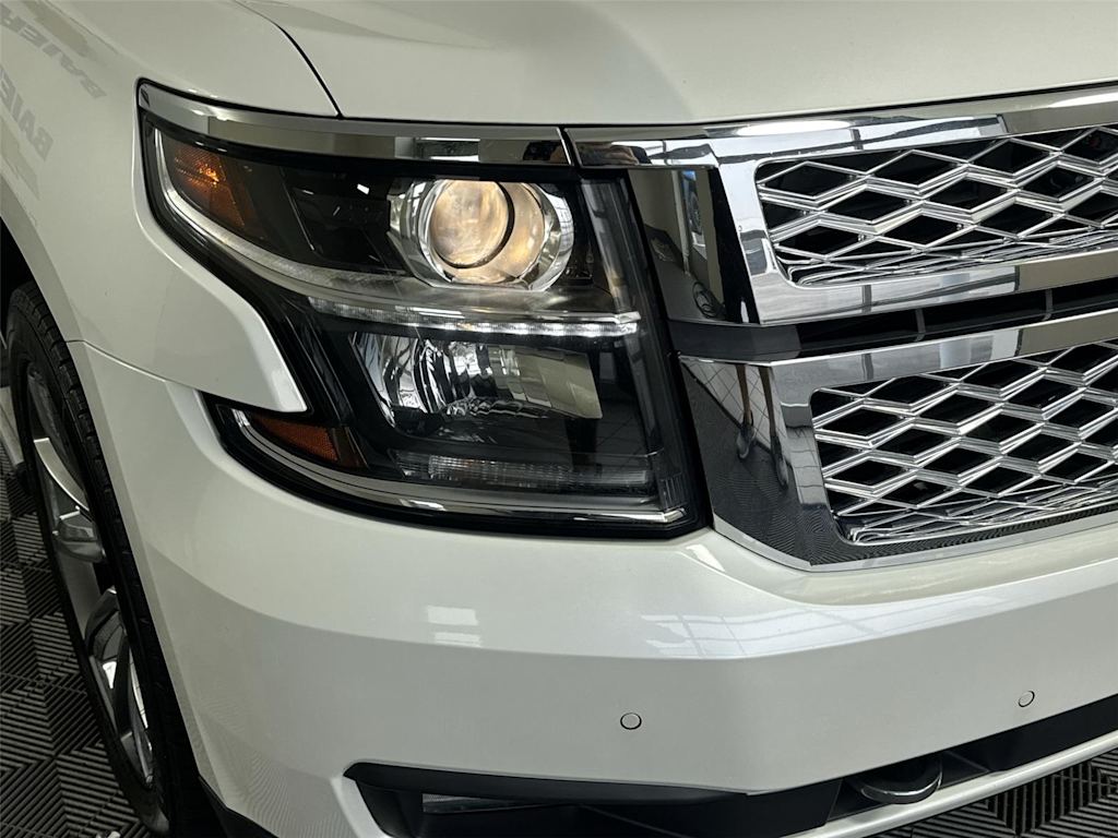 Thumbnail: 2019 Chevrolet Tahoe - 16