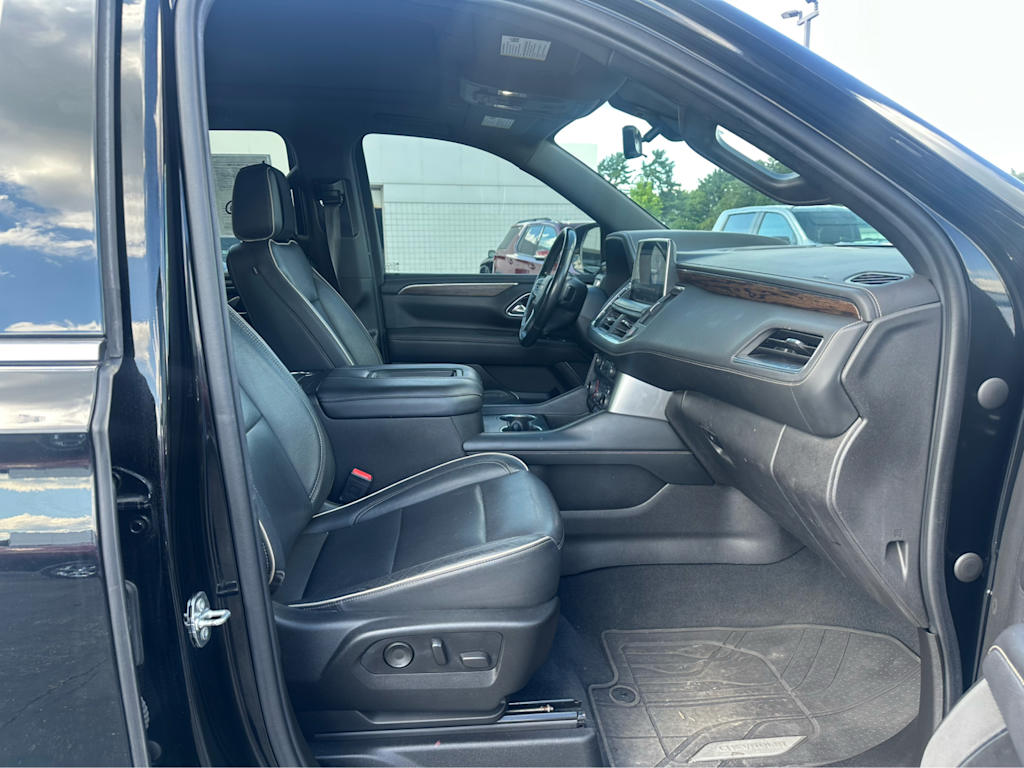 Thumbnail: 2021 Chevrolet Suburban - 25