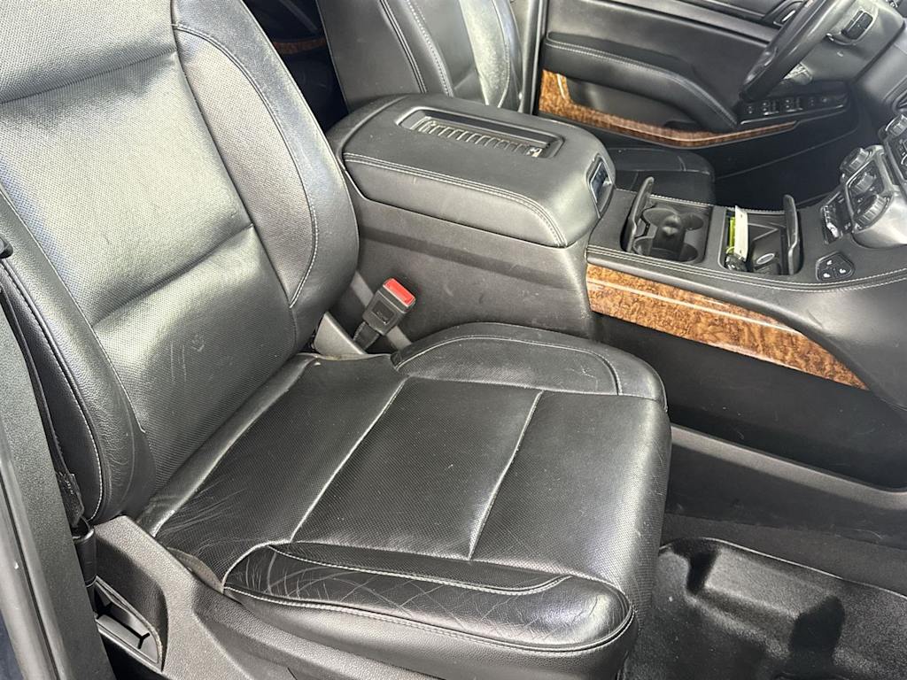 Thumbnail: 2019 Chevrolet Suburban - 20