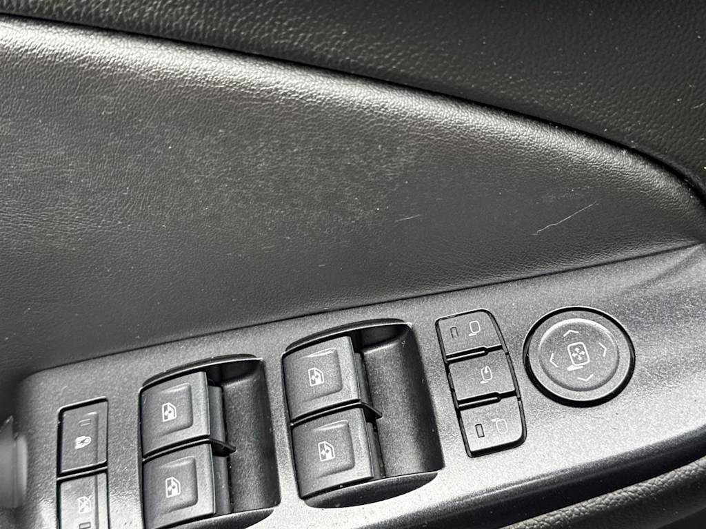 Thumbnail: 2019 Chevrolet Suburban - 26