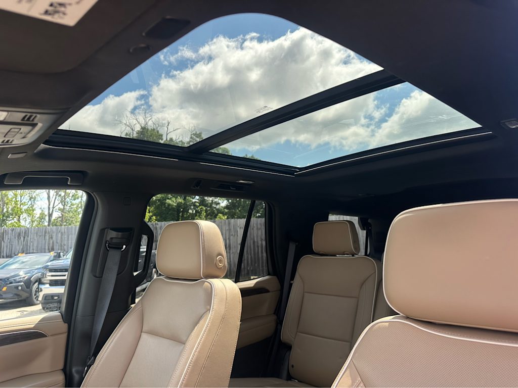 Thumbnail: 2021 Chevrolet Tahoe - 18