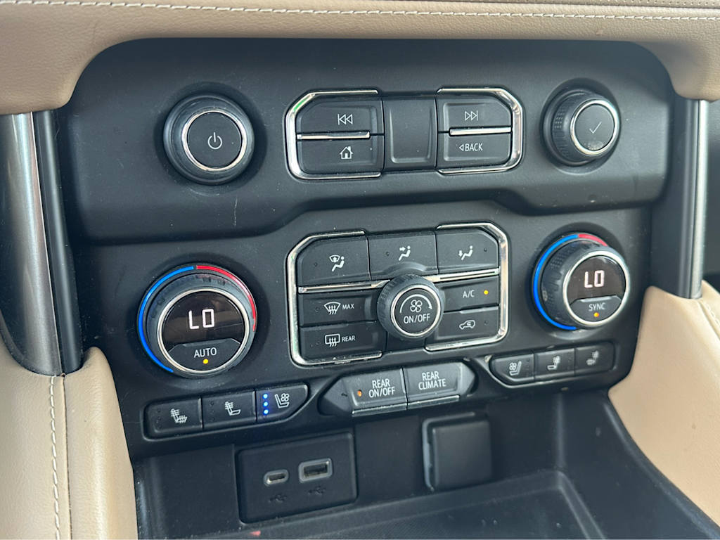 Thumbnail: 2021 Chevrolet Tahoe - 20
