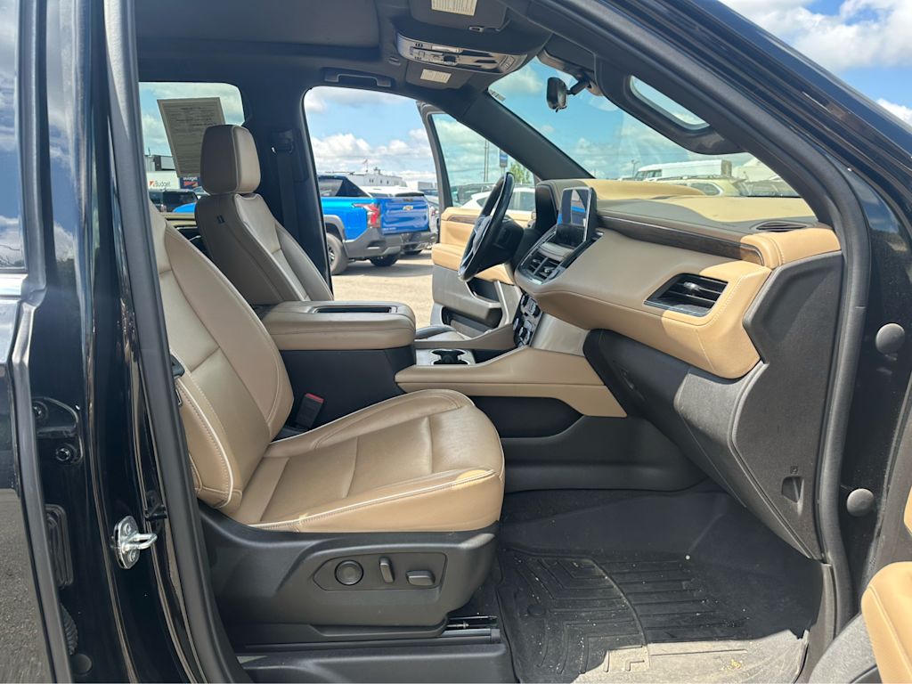 Thumbnail: 2021 Chevrolet Tahoe - 24