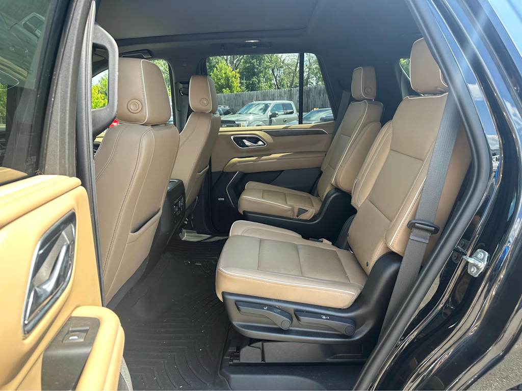 Thumbnail: 2021 Chevrolet Tahoe - 11