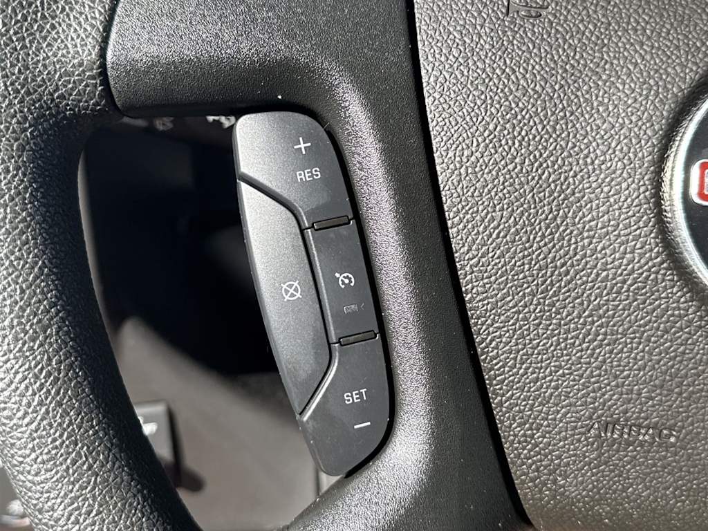 Thumbnail: 2024 GMC Savana - 23