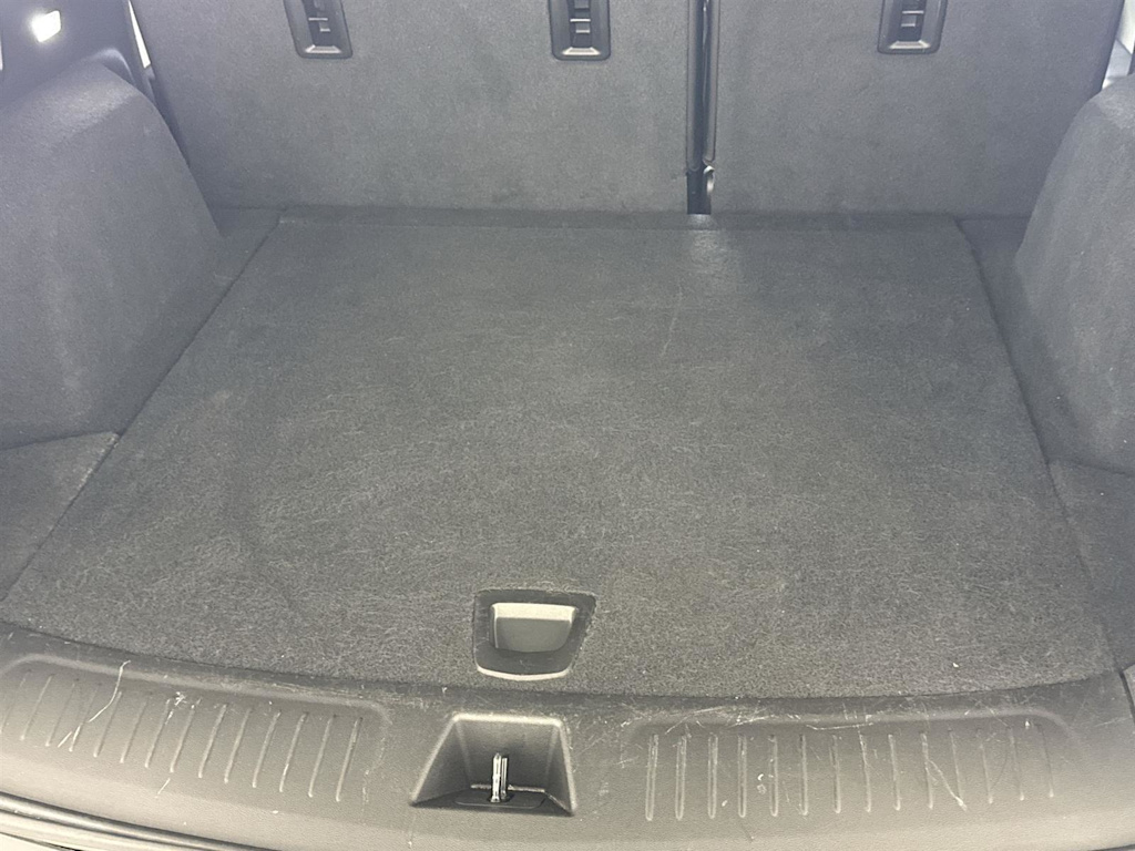 Thumbnail: 2022 Cadillac XT5 - 13