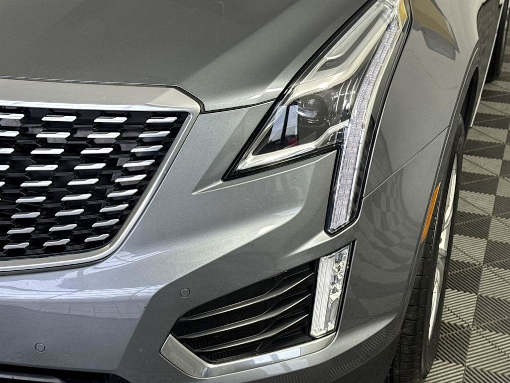 Thumbnail: 2022 Cadillac XT5 - 18