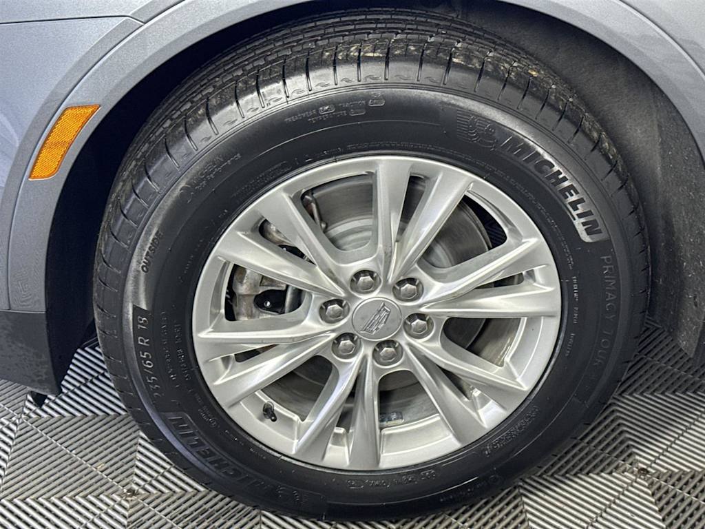 Thumbnail: 2022 Cadillac XT5 - 6