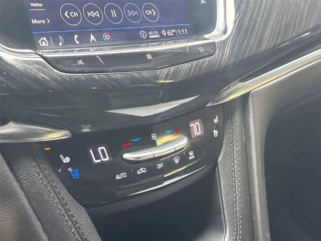 Thumbnail: 2020 Cadillac XT6 - 20