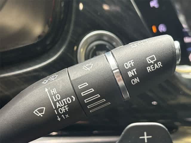 Thumbnail: 2020 Cadillac XT6 - 28