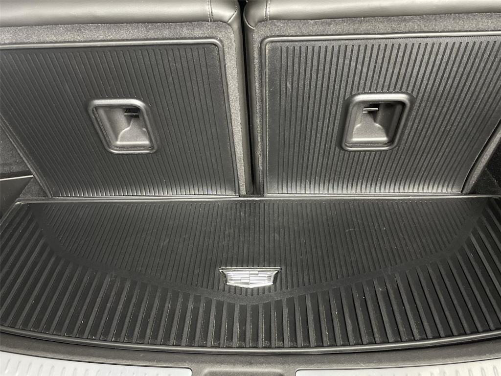 Thumbnail: 2024 Cadillac XT6 - 26