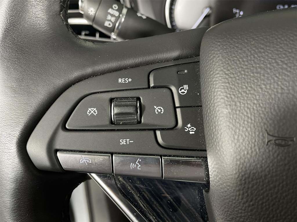 Thumbnail: 2024 Cadillac XT6 - 38