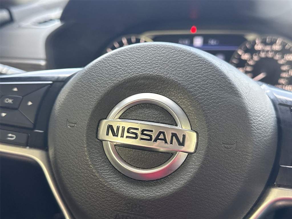 Thumbnail: 2019 Nissan Altima - 6