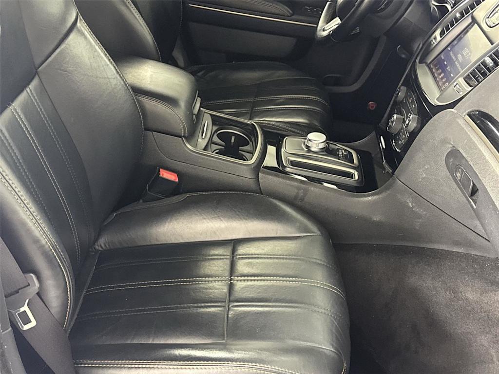 Thumbnail: 2016 Chrysler 300 - 8