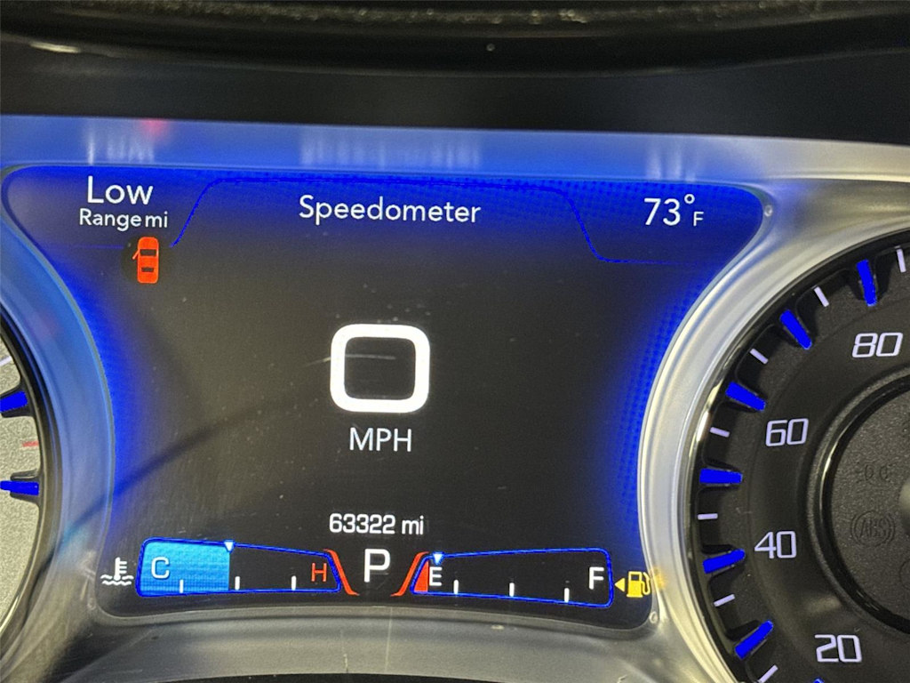 Thumbnail: 2016 Chrysler 300 - 30