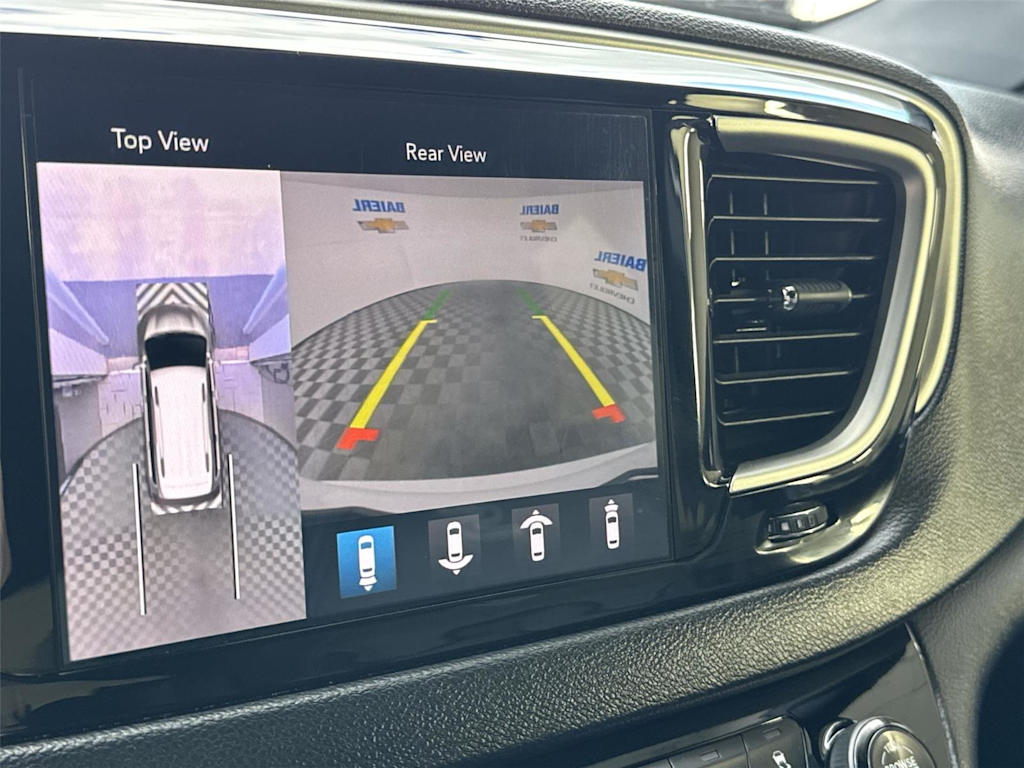 Thumbnail: 2020 Chrysler Pacifica - 19