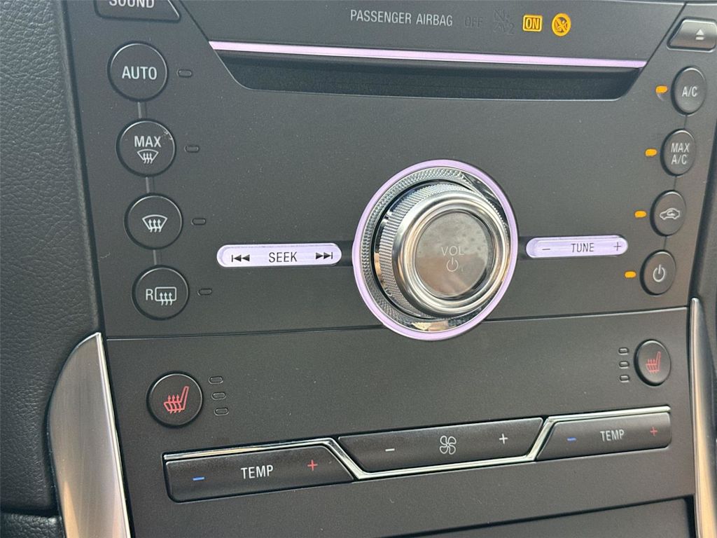 Thumbnail: 2019 Ford Edge - 20