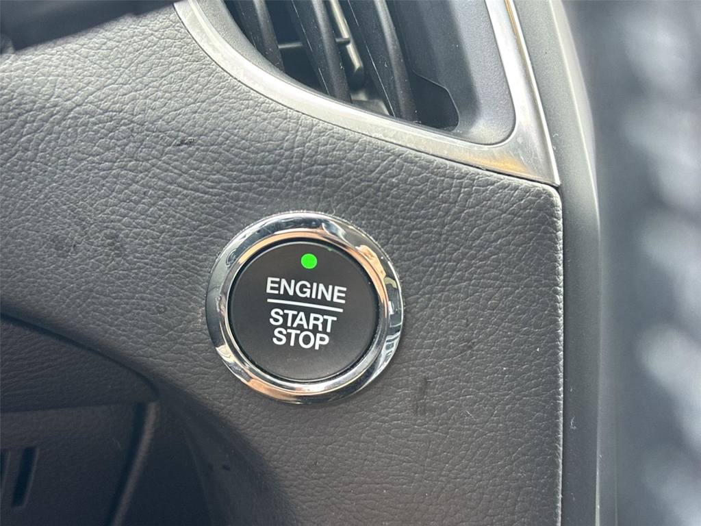 Thumbnail: 2021 Ford Edge - 30