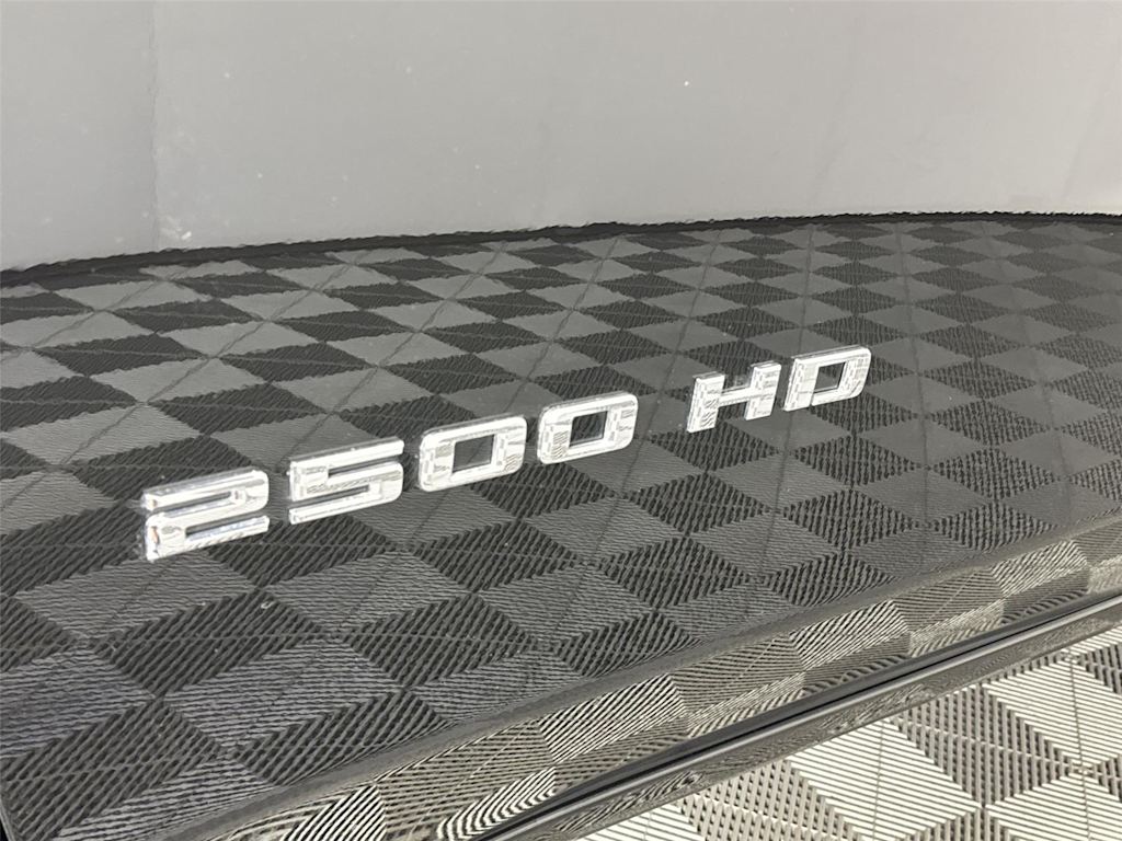 Thumbnail: 2022 Chevrolet Silverado 2500 - 6