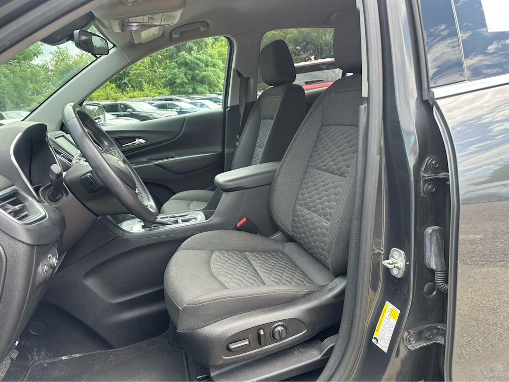 Thumbnail: 2018 Chevrolet Equinox - 8