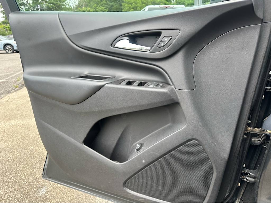 Thumbnail: 2018 Chevrolet Equinox - 19